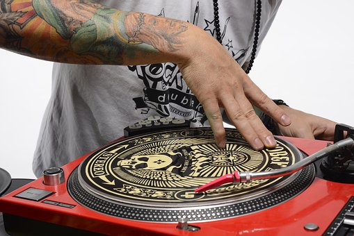 dj